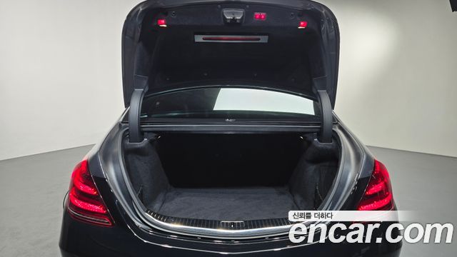 Mercedes-Benz S-Class 2020 — photo 23
