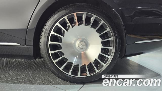 Mercedes-Benz S-Class 2020 — photo 7