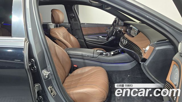 Mercedes-Benz S-Class 2020 — photo 16