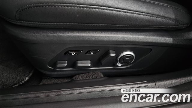 Hyundai Grandeur 2023 — photo 32