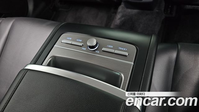 Hyundai Grandeur 2023 — photo 33