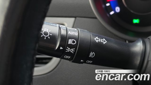 Hyundai AVANTE 2015 — photo 17