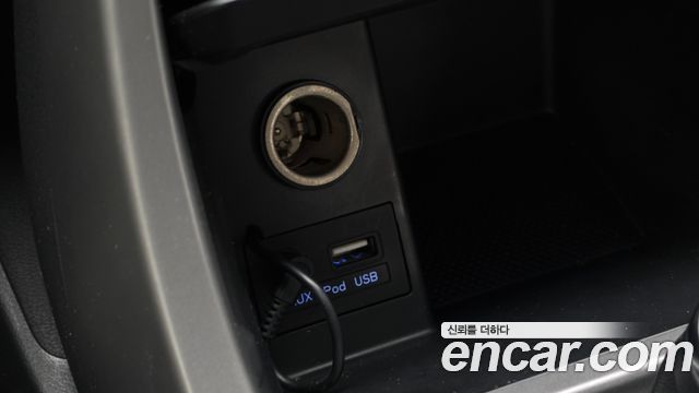 Hyundai AVANTE 2015 — photo 18