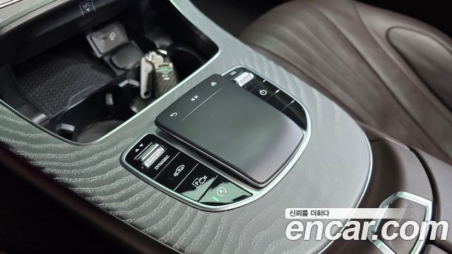 Mercedes-Benz CLS-Class 2021 — photo 21