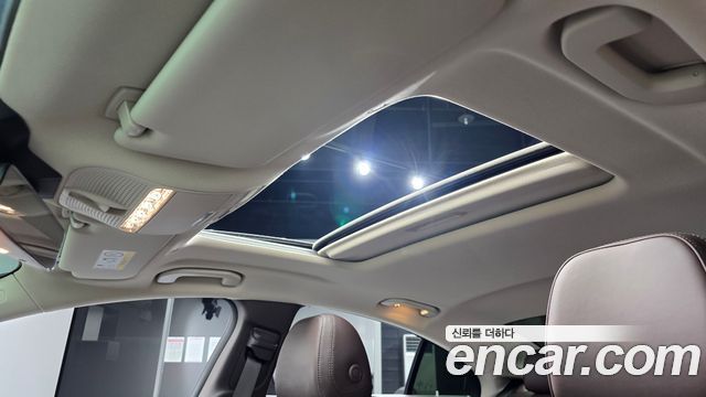 Mercedes-Benz CLS-Class 2021 — photo 24