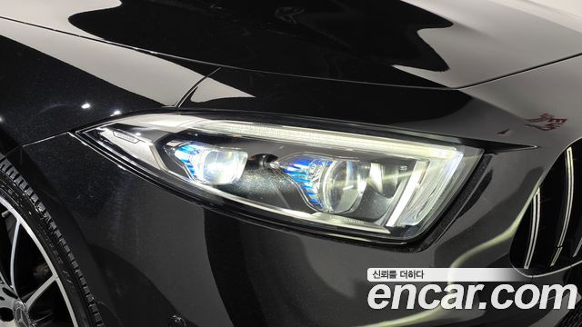 Mercedes-Benz CLS-Class 2021 — photo 8