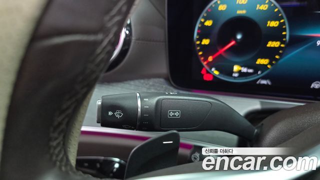 Mercedes-Benz CLS-Class 2021 — photo 29