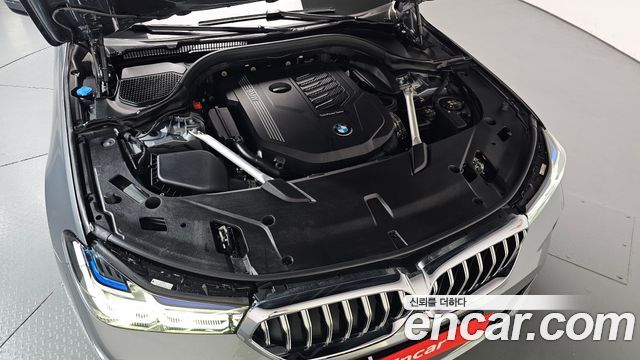 BMW Gran Turismo 2023 — photo 6