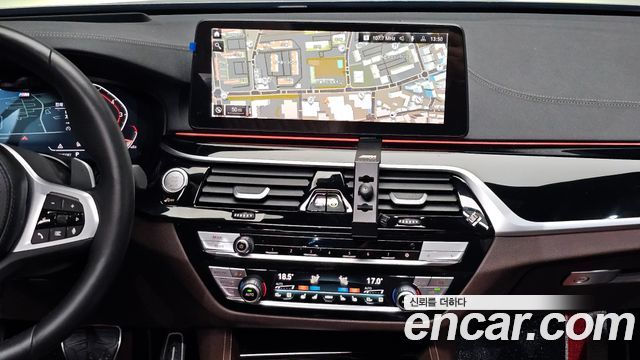 BMW Gran Turismo 2023 — photo 24