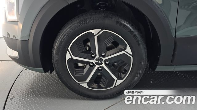 Kia Niro 2023 — photo 5