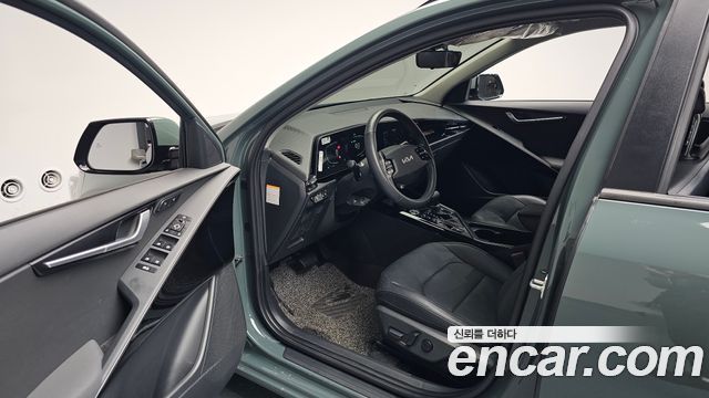 Kia Niro 2023 — photo 13