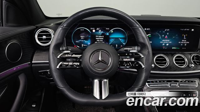 Mercedes-Benz E-Class 2021 — photo 19
