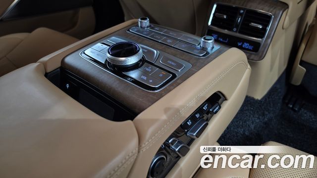 Kia K9 2022 — photo 25