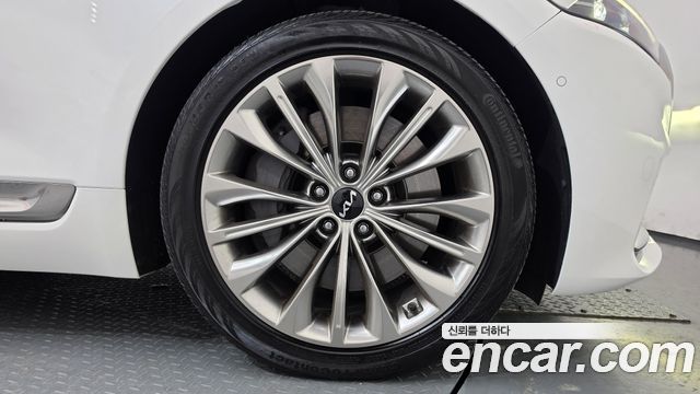 Kia K9 2022 — photo 7