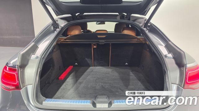 Mercedes-Benz GLC-Class 2021 — photo 19