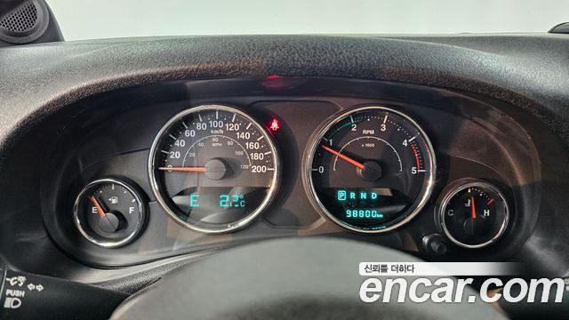 Jeep Wrangler 2014 — photo 8