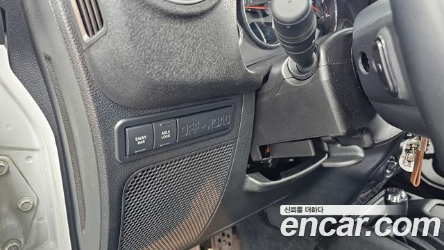 Jeep Wrangler 2014 — photo 16