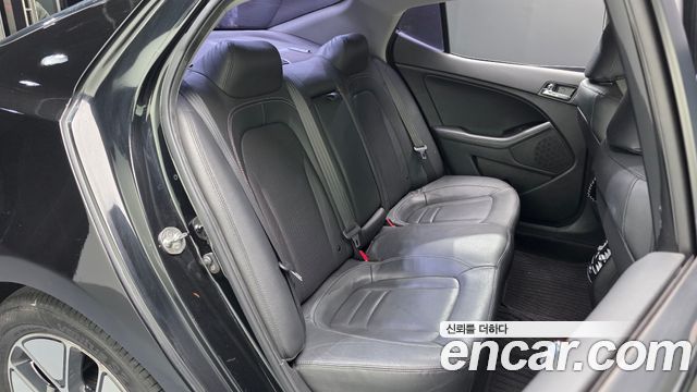 Kia K5 2013 — photo 17