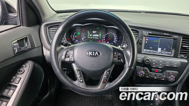 Kia K5 2013 — photo 19