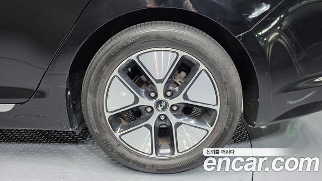 Kia K5 2013 — photo 7