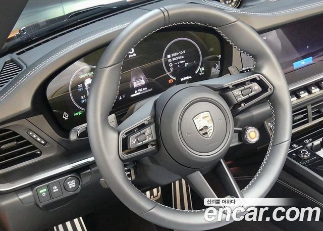 Porsche 911 2026 — photo 13