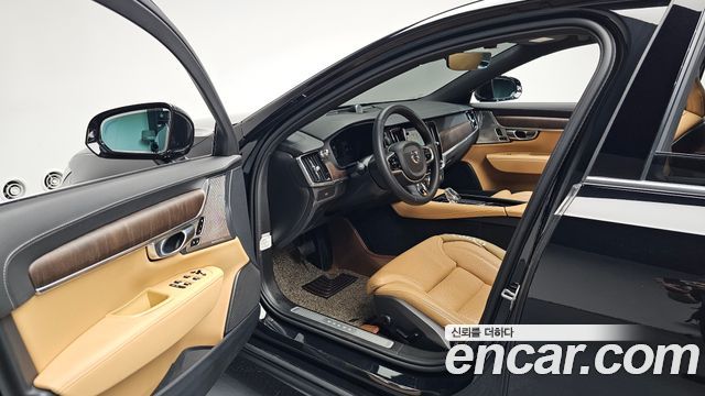 Volvo S90 2023 — photo 13