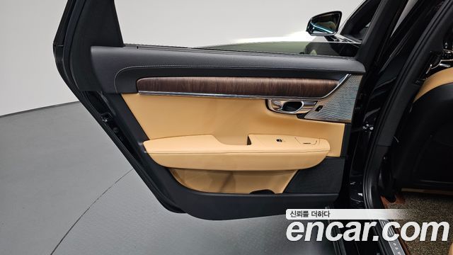 Volvo S90 2023 — photo 15