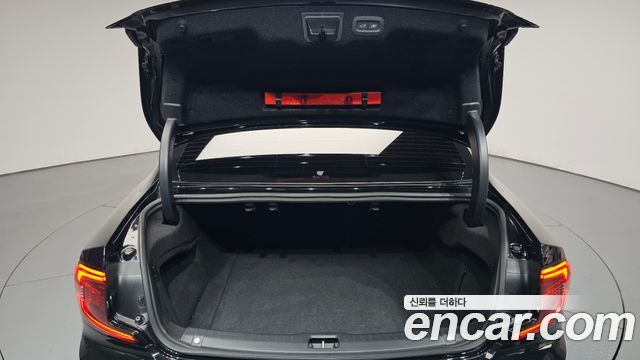 Volvo S90 2023 — photo 34