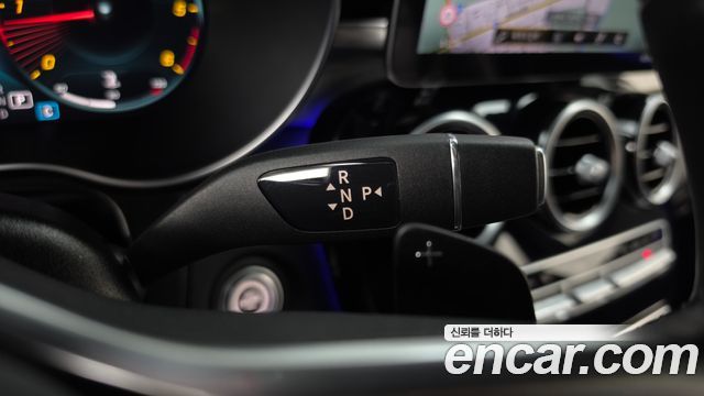 Mercedes-Benz GLC-Class 2021 — photo 12
