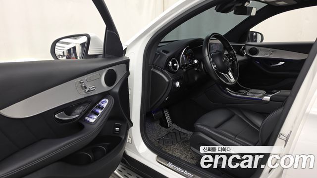 Mercedes-Benz GLC-Class 2021 — photo 13