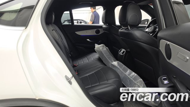 Mercedes-Benz GLC-Class 2021 — photo 18