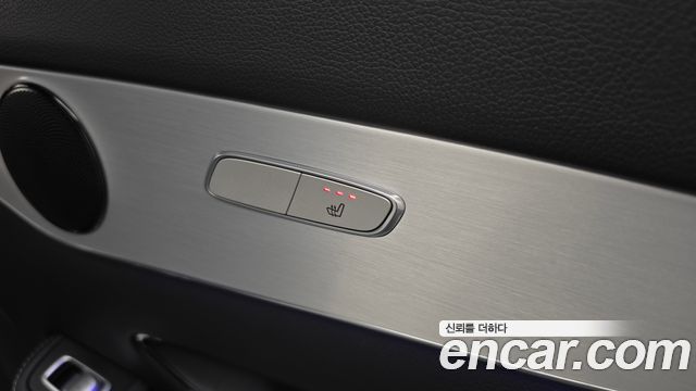 Mercedes-Benz GLC-Class 2021 — photo 25