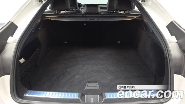Mercedes-Benz GLC-Class 2021 — photo 26
