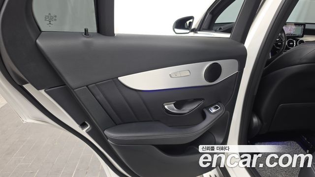 Mercedes-Benz GLC-Class 2021 — photo 15