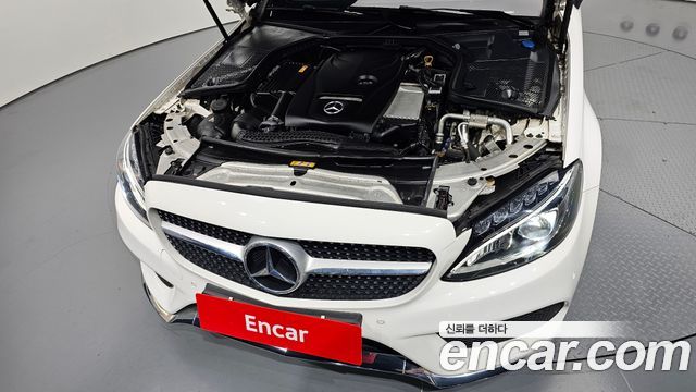 Mercedes-Benz C-Class 2017 — photo 6