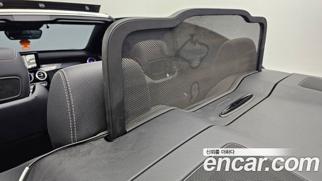 Mercedes-Benz C-Class 2017 — photo 18