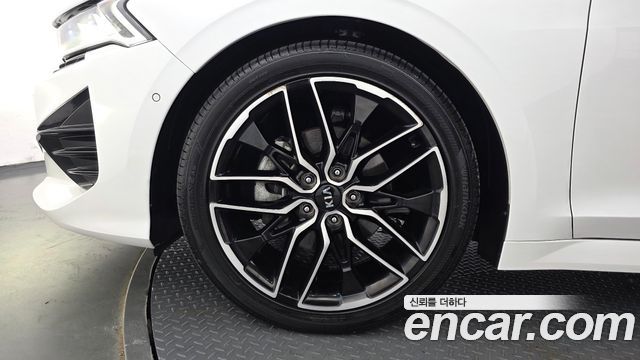 Kia K5 2021 — photo 5