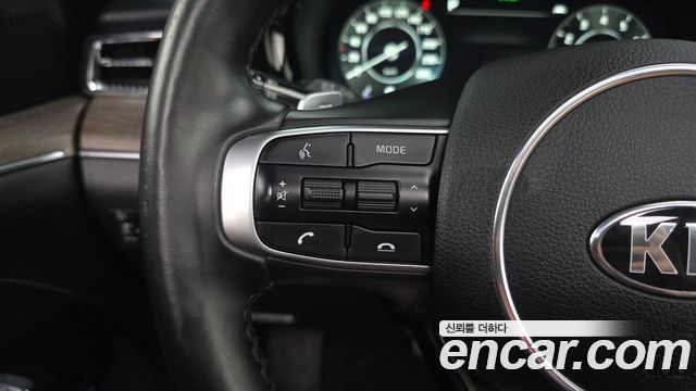 Kia K5 2021 — photo 29