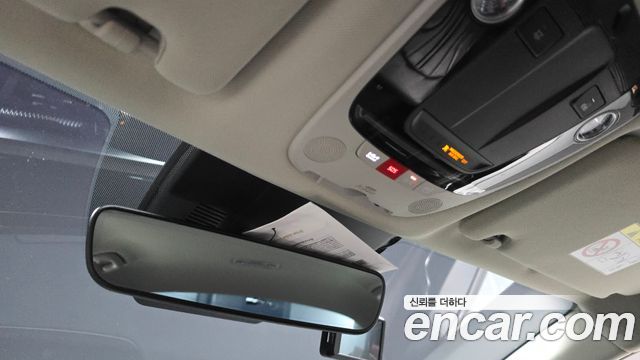 Kia K5 2023 — photo 25