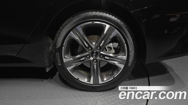 Kia K5 2023 — photo 7