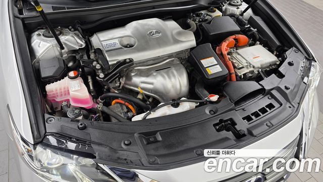 Lexus ES 2016 — photo 6