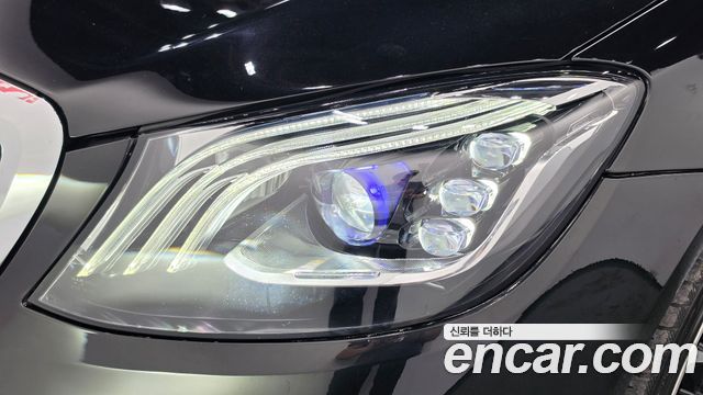 Mercedes-Benz S-Class 2016 — photo 8