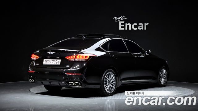 Genesis G80 2019 — photo 2