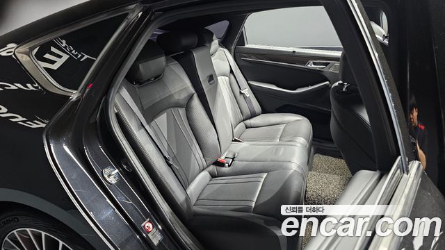 Genesis G80 2019 — photo 11