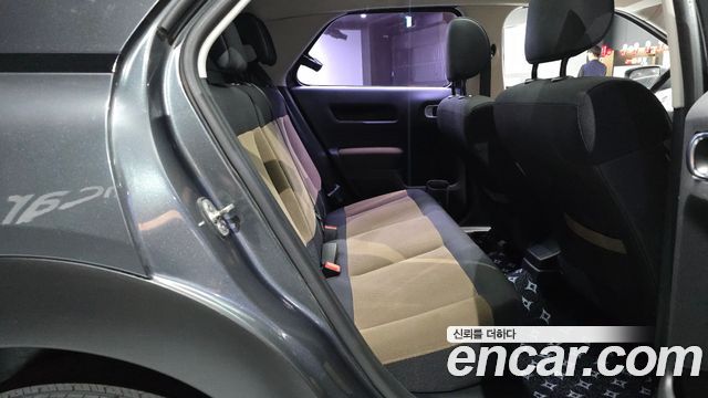 Citroën / DS C4 CACTUS 2017 — photo 17