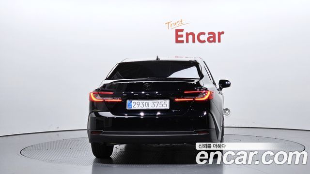 Toyota Camry 2025 — photo 4