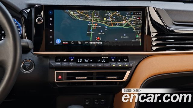 Toyota Camry 2025 — photo 14