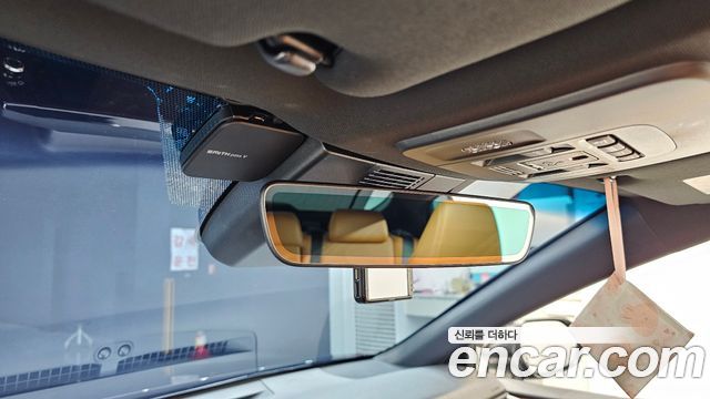 Toyota Camry 2025 — photo 16