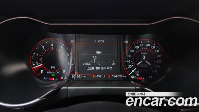 Ford Mustang 2020 — photo 11