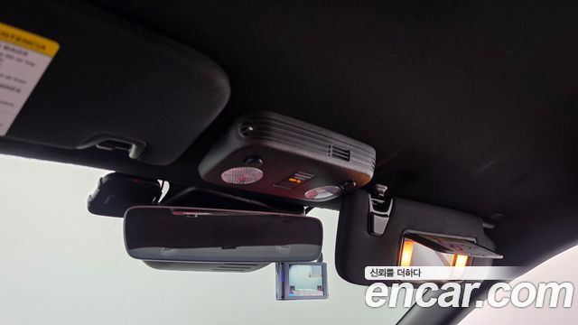 Ford Mustang 2020 — photo 25
